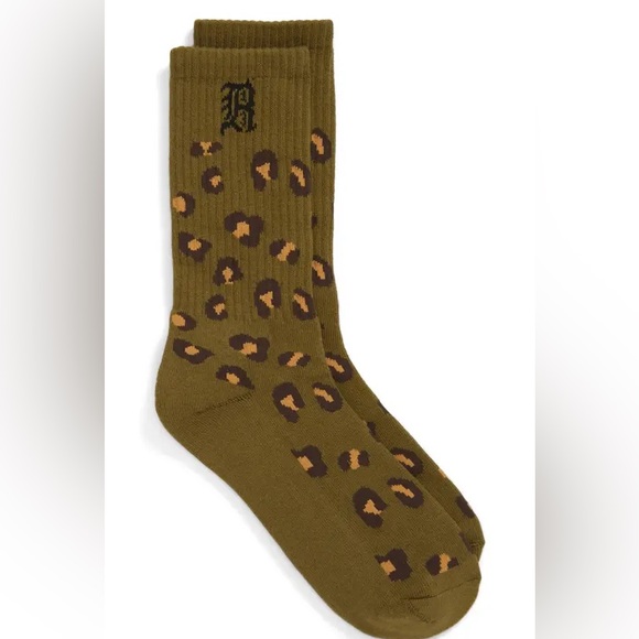 R13 LEOPARD JACQUARD PRINT CREW SOCKS OLIVE OS NWOT - Picture 5 of 8